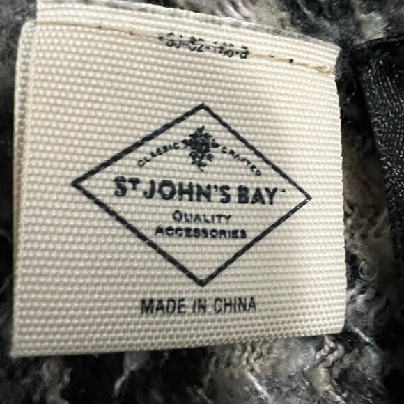 St.‎ John's Bay Black Gray Cream Poncho One Size - Picture 8 of 9
